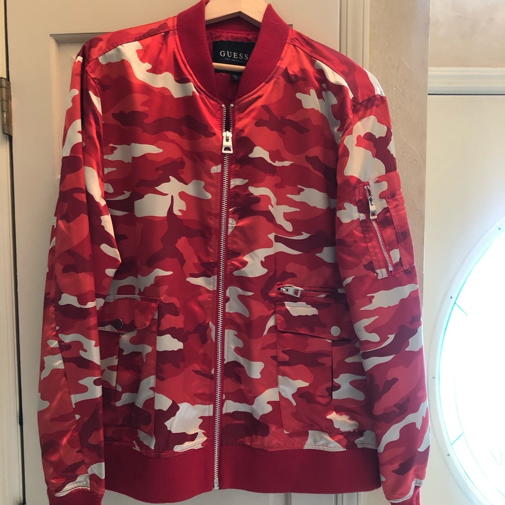 Men’s Guess Jacket 🎉🎉XL